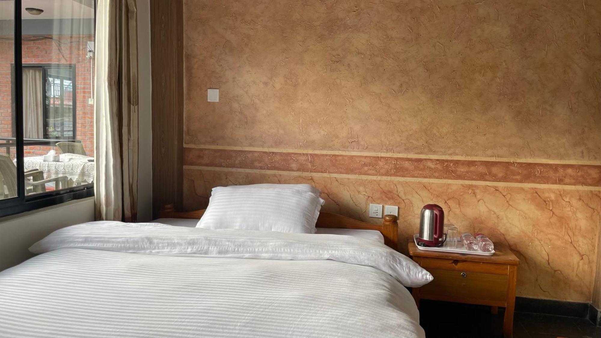 Hotel Hakoniwa Pokhara Luaran gambar